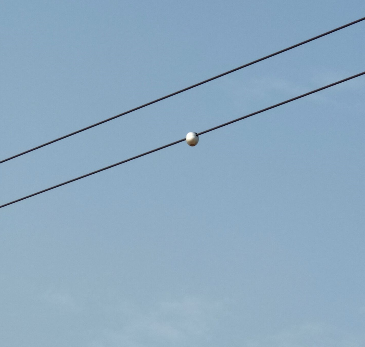 科技賦能!安徽電力借特力康輸電線路導線舞動在線監測裝置,攻克導線舞動難題