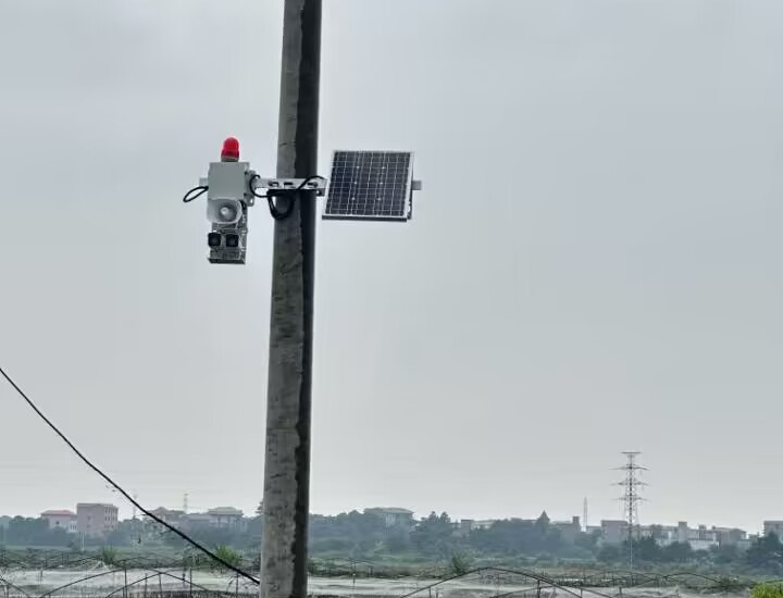 太陽能限高報(bào)警裝置